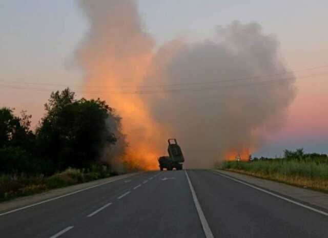 На юге ВСУ уничтожили четыре военных склада России и вражескую ДРГ