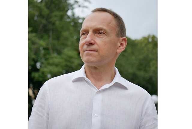 Мэр Чернигова заявил, что его пытаются отстранить, и попросил Зеленского вмешаться