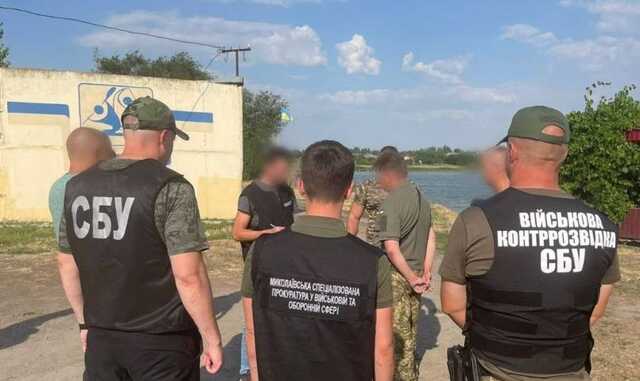 В Николаевской области офицер пытался подкупить сотрудника военной комендатуры