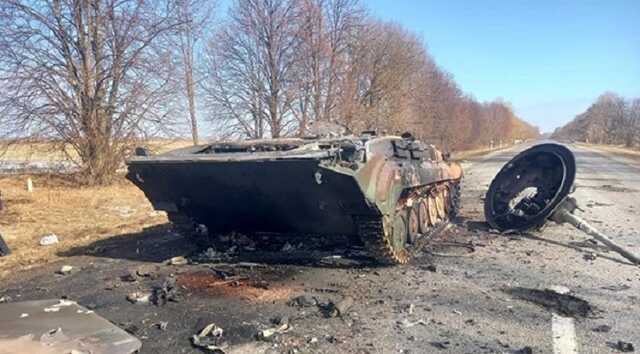 ВСУ разбили колонну вражеской техники в Луганской области