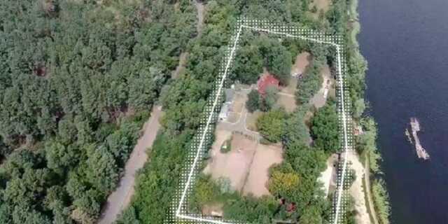 Помощник нардепа Козака незаконно захватил землю в Киеве