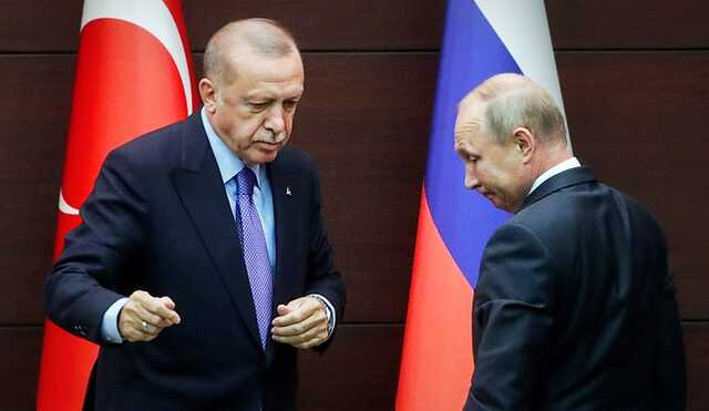 Эрдоган призвал Путина обеспечить "зерновой коридор"