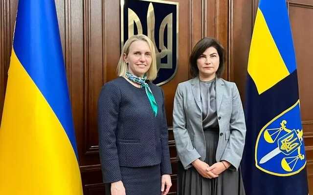 Венедіктова і Брінк обговорили розслідування воєнних злочинів РФ в Україні