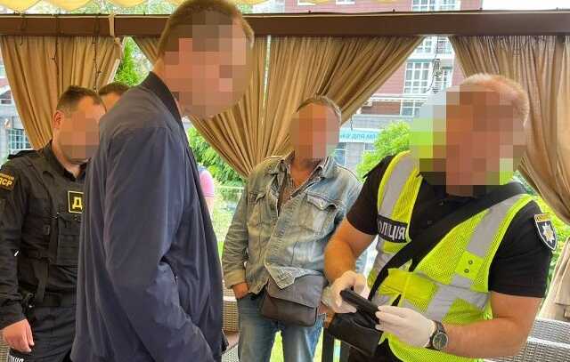 В Киеве экс-нардеп Артур Билоус вымогал взятку за влияние