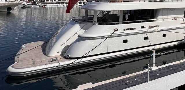 На юге Испании нашли яхту беглого украинского олигарха Жеваго, разыскиваемого Интерполом