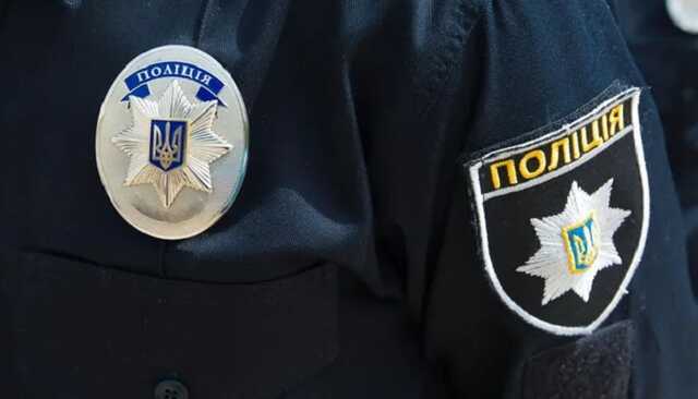 В Киеве сотрудник банка снял со счетов пенсионеров более 300 тысяч гривен