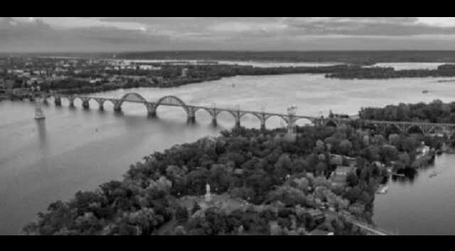 Деколонізація: черговий шанс українізувати та самоідентифікувати топонімічну систему Дніпра