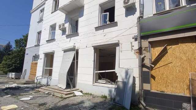 Вчерашний удар по центру Краматорска был нанесен осколочно-фугасным зарядом, повреждены семь домов