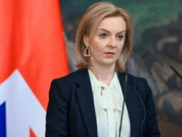 Потенциальная преемница Джонсона Лиз Трасс выступает за встречу с Путиным на G20