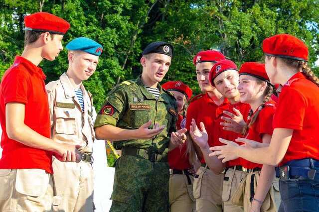 У РФ посилили військову підготовку дітей та підлітків