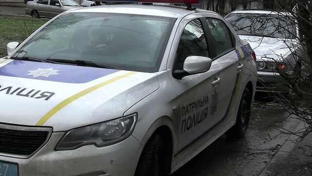 На Дніпропетровщині хлопець убив матір та її подругу