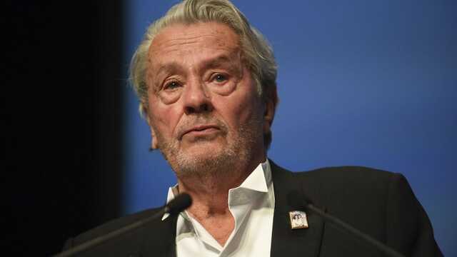 Ален Делон зачитал стихи Тараса Шевченко в Париже