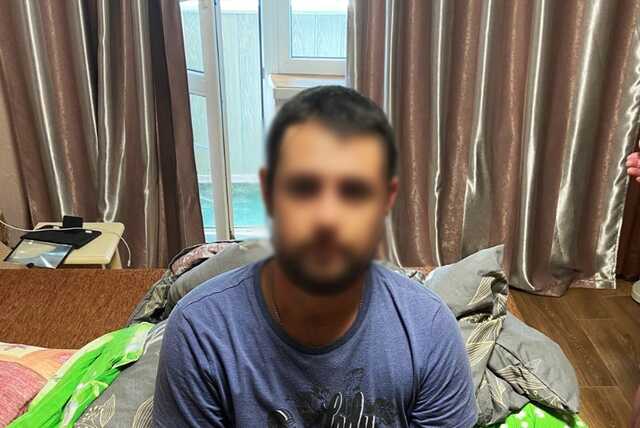 Внутрішня безпека поліції викрила шахрая з Дніпропетровщини