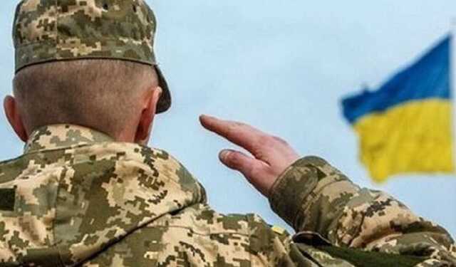 Мобілізованим українцям не зберігатимуть заробітну плату