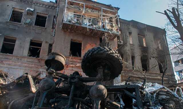 После обстрела Харькова в тяжелом состоянии находится 15-летняя сестра погибшего подростка