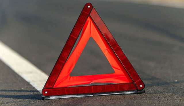 Біля Полтави перекинулася фура. Перекрита траса Київ - Харків