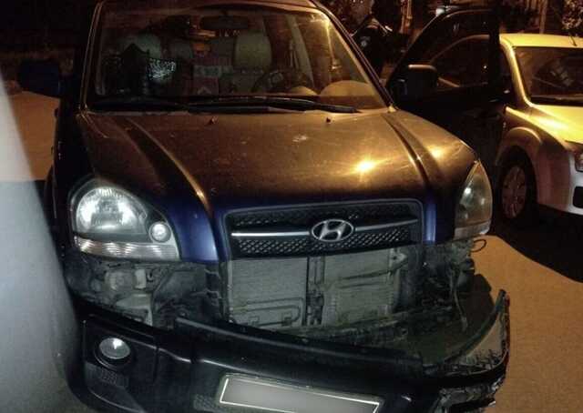 У Києві п’яний водій протаранив легковик: під сидінням знайшли гранату