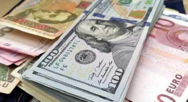 Курсу долара в 29 грн більше не буде: ексміністр розповів, чого очікувати українцям