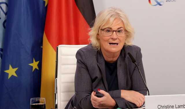     Mars II     PzH 2000