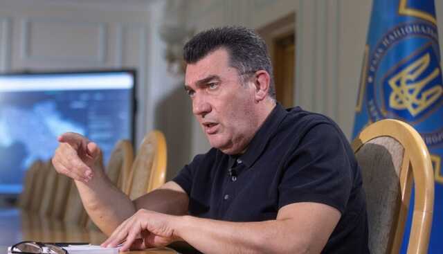 Данілов розбив фейк росіян про добровольчі батальйони