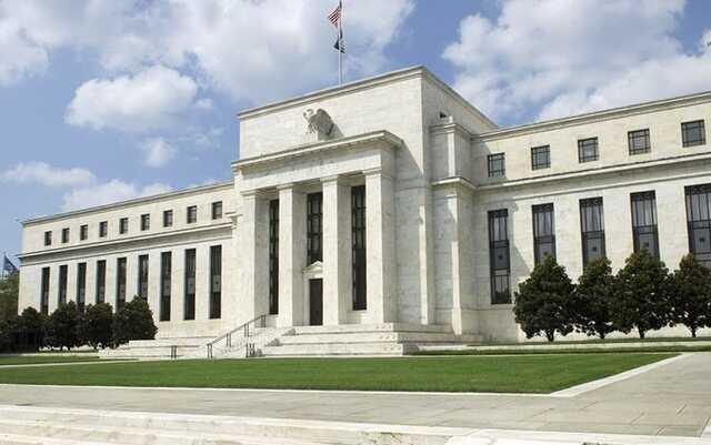 США вчетверте за рік підвищили ключову ставку для боротьби з інфляцією