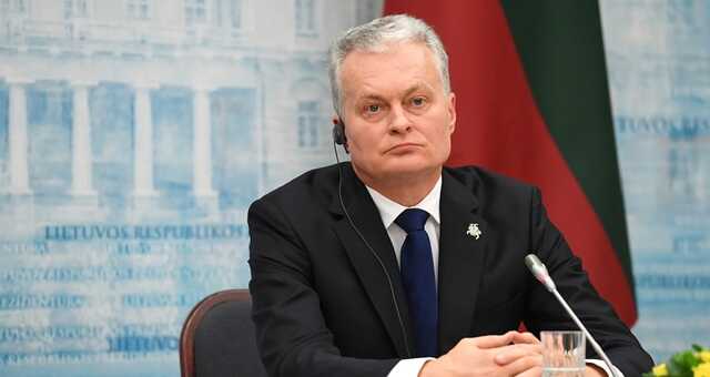 Науседа: Литва передасть Україні 10 бронемашин, боєприпаси й антидрони литовського виробництва