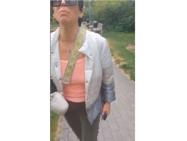 У Ризі росіянка обматюкала і побила місцеву жительку за відмову розмовляти російською