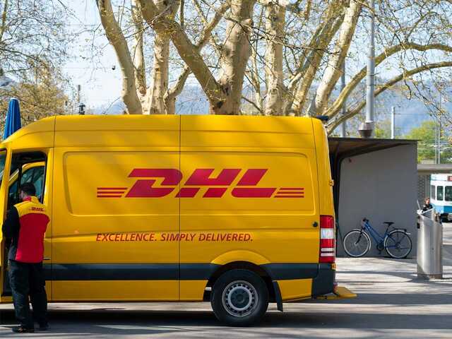 Логистический гигант DHL отказался от перевозок по России