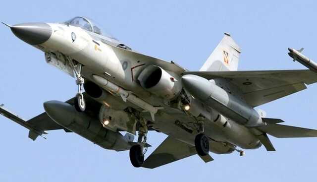 Тайвань поднял в небо истребители и развернул системы ПВО - СМИ