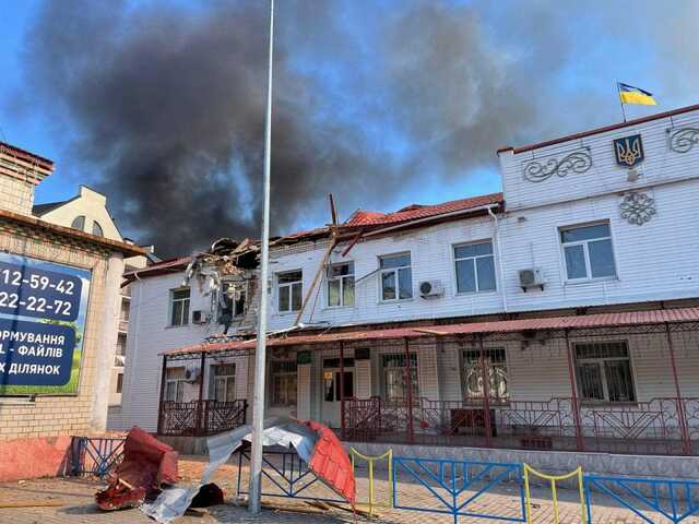 В Макаровской общине Киевщины враг разрушил или повредил почти 2800 частных домов