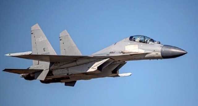 Понад 20 військових літаків Китаю увійшли до зони ППО Тайваню