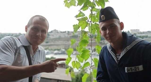 Родственникам погибших на крейсере "Москва" стали выдавать свидетельства о смерти моряков