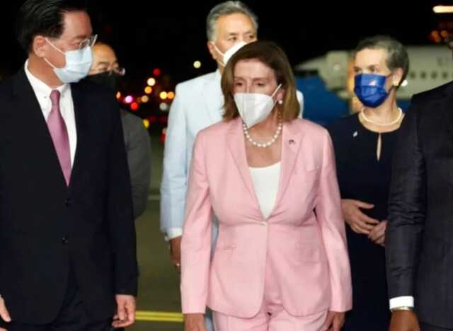 Пелосі після низки зустрічей залишає Тайвань