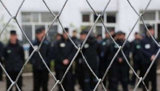 Як російські військові, які відмовляються воювати в Україні, потрапляють до в’язниць "ЛНР"