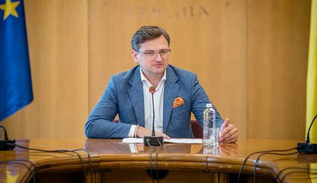 Кулеба назвал "дымовой завесой" якобы готовность России к переговорам