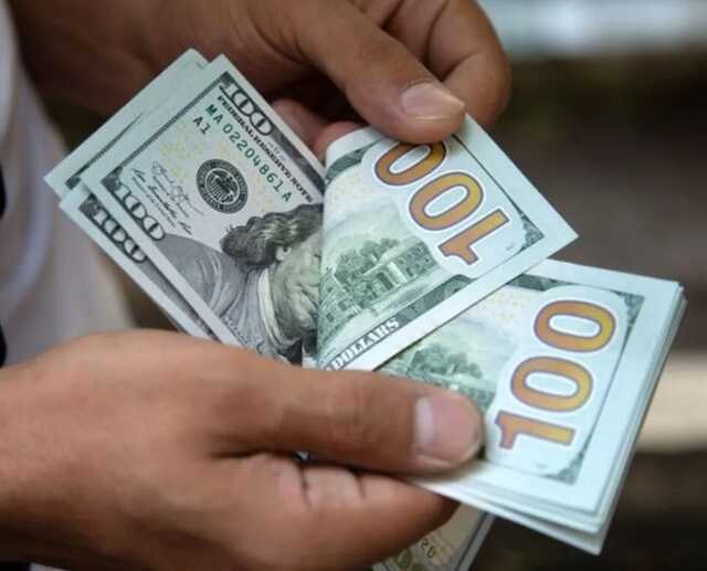 Податок на купівлю валюти призведе до обвалення економіки та зростання інфляції, – Соколовський