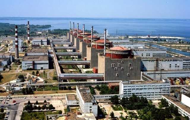 РФ почала підключати Запорізьку АЕС до російської енергосистеми та відключати від української