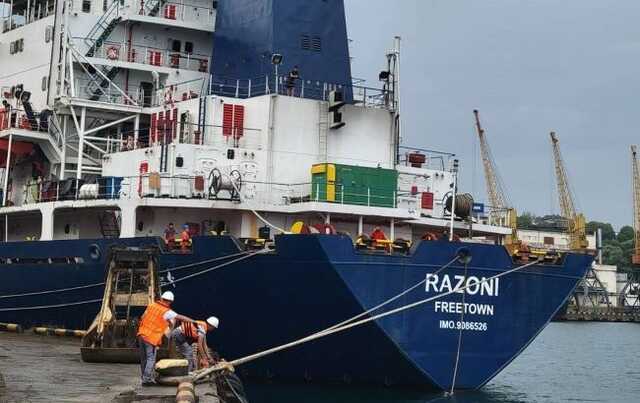 Первое судно с украинским зерном вернулось из Ливана в Турцию