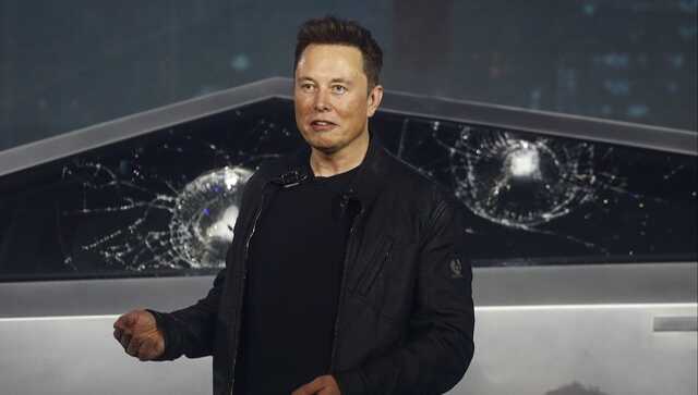 Ілон Маск продав акції Tesla на близько 7 млрд доларів