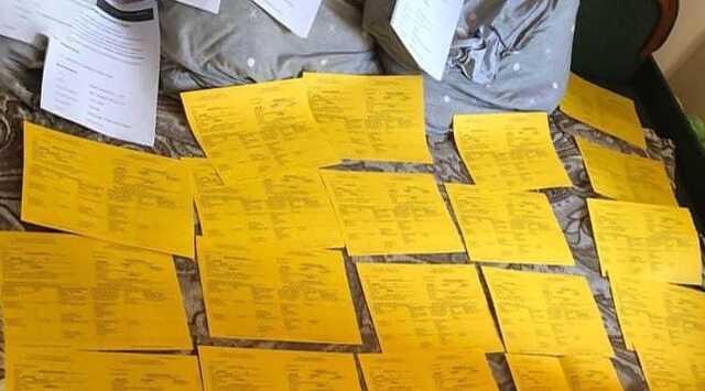 В Хмельницкой области мошенники подделывали документы для выезда за границу