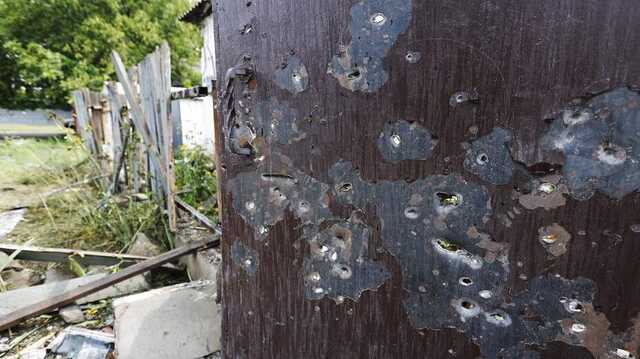 В Донецке из-за обстрела остановлены трамваи, троллейбусы и обесточены две шахты