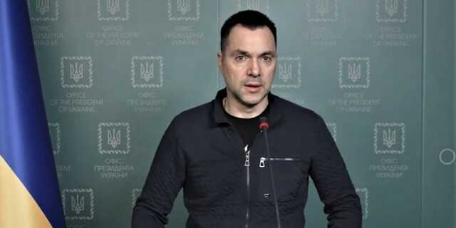 "Якщо доведуть - значить, шпигун": Арестович прокоментував звинувачення на адресу Демченка