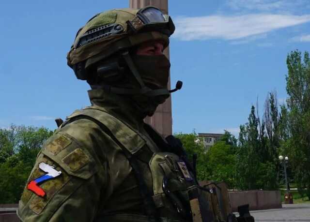 Війська РФ фактично зрівняли Піски з землею, по селищу б’ють термобаричними боєприпасами – ISW