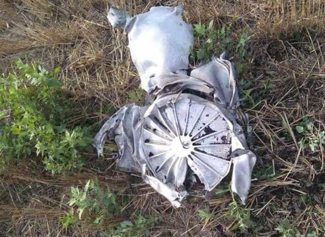 Окупанти обстріляли будинки, стадіони та магазин у Миколаївській області: двоє людей загинули