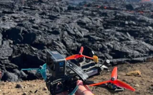 17-летний блогер снял вулкан изнутри с помощью дрона