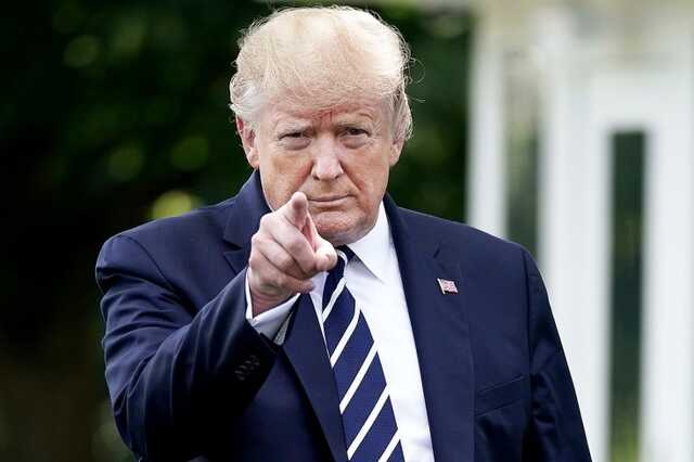 Трамп вимагає повернути документи, вилучені ФБР під час обшуку