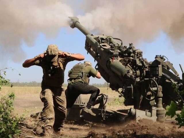 Российские оккупанты не могут восстановить мост: эшелоны из Крыма прекратились