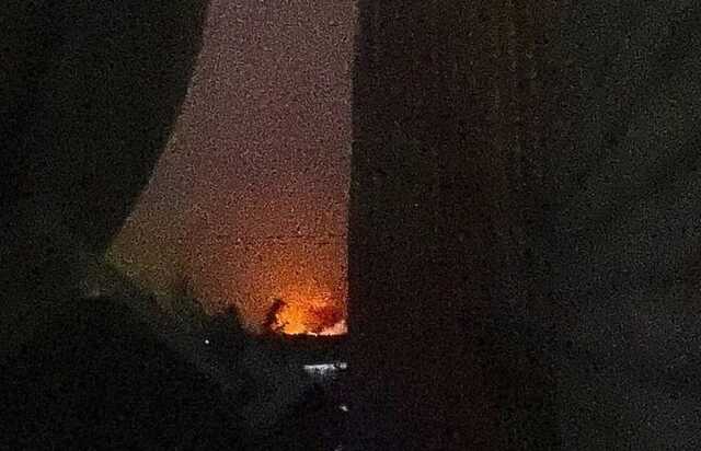 На Луганщині в Родаковому горить склад з боєприпасами окупантів