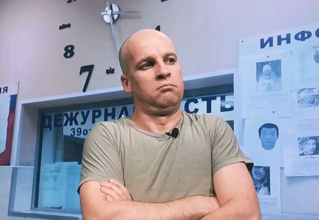 Зірка "Кварталу 95" Великий показав пародію на Гіркіна, який їхав на війну в Україну