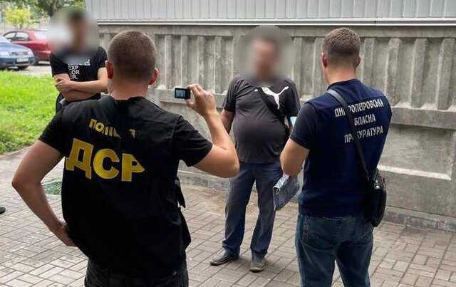 У Дніпрі на хабарі спіймали інспектора Держпраці
